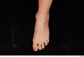 Lilly foot nude 0004.jpg